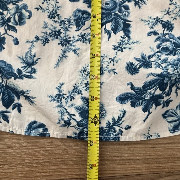 GAP x LoveShackFancy Top XL Button Down Cropped Boxy Floral Romantic Blue White - Picture 16 of 16
